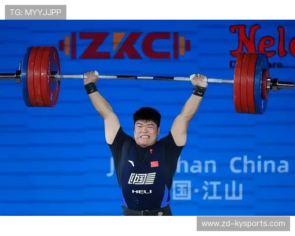 世界举重锦标赛:多项世界纪录被改写